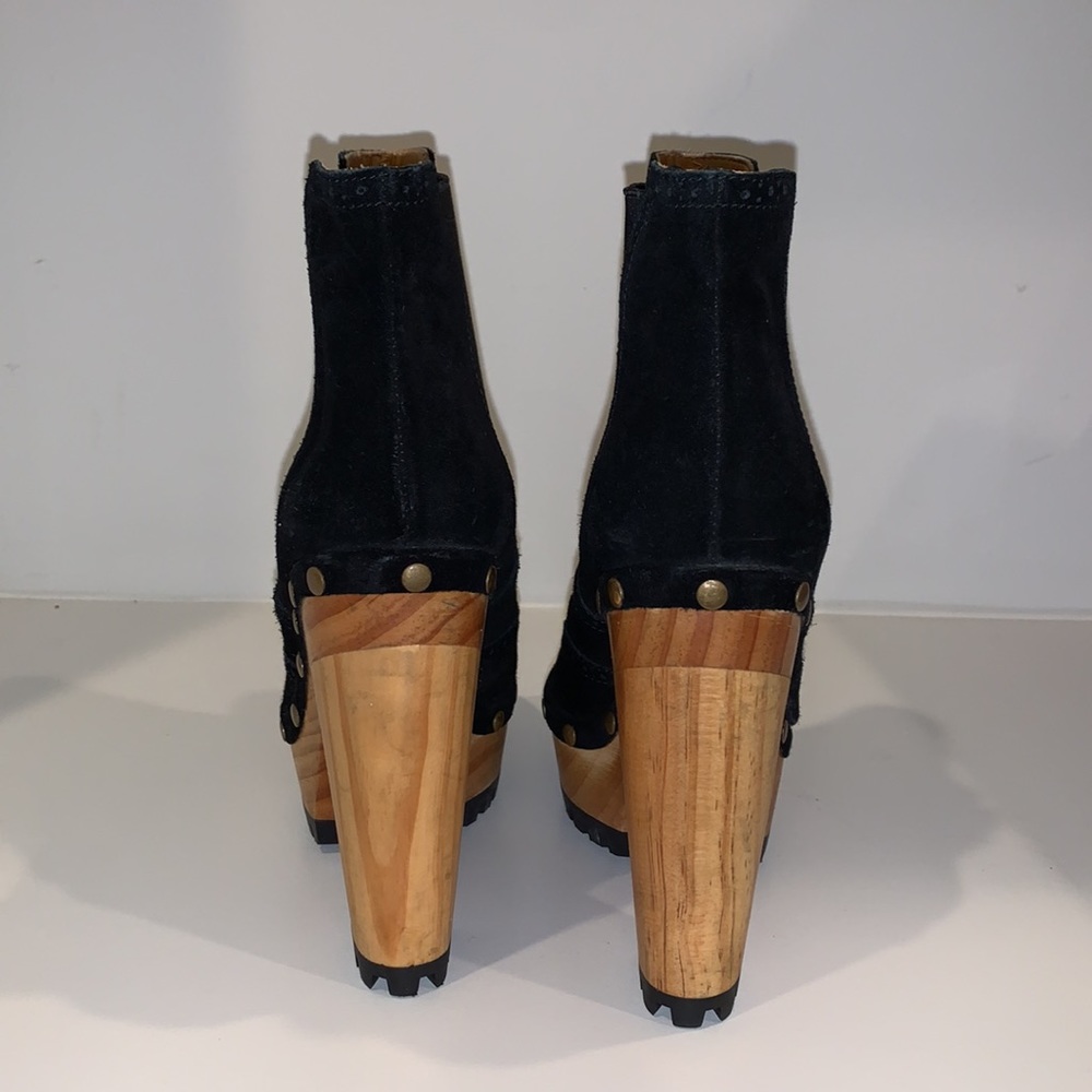 Polo Ralph Lauren Camryn Suede Bootie. - Picture 8 of 15